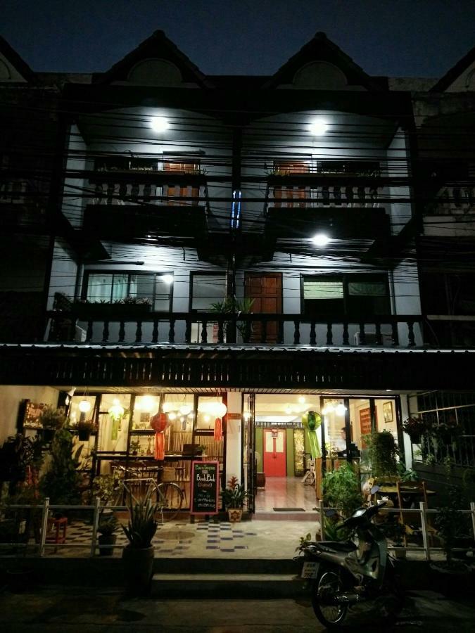 Tangmo House Auberge de jeunesse *